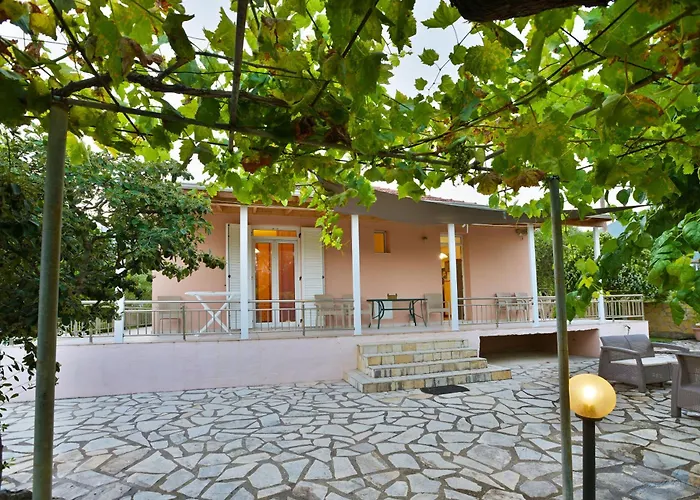 Drossos Garden House Nydri (Lefkada)